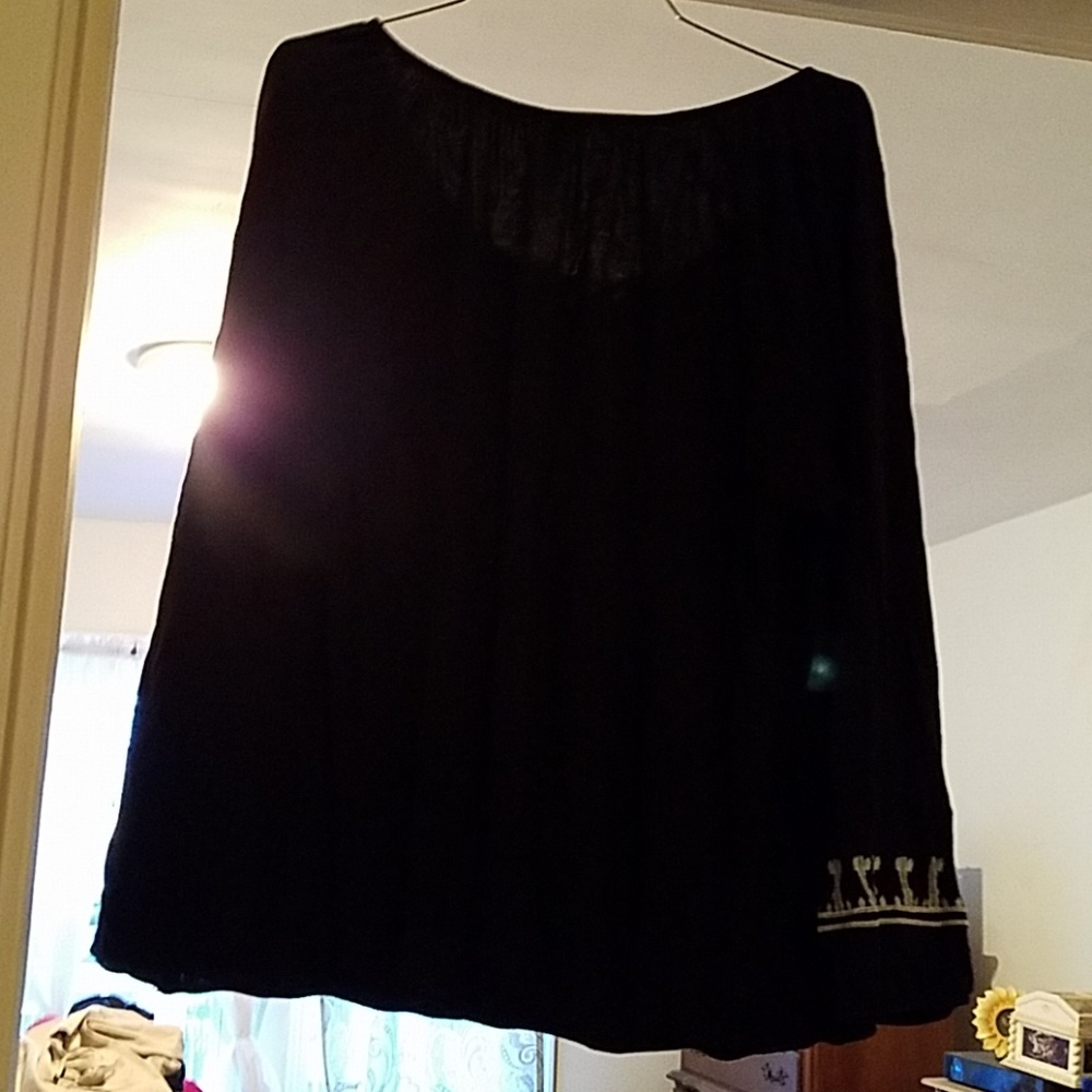 Shirt - Picture 2 of 2